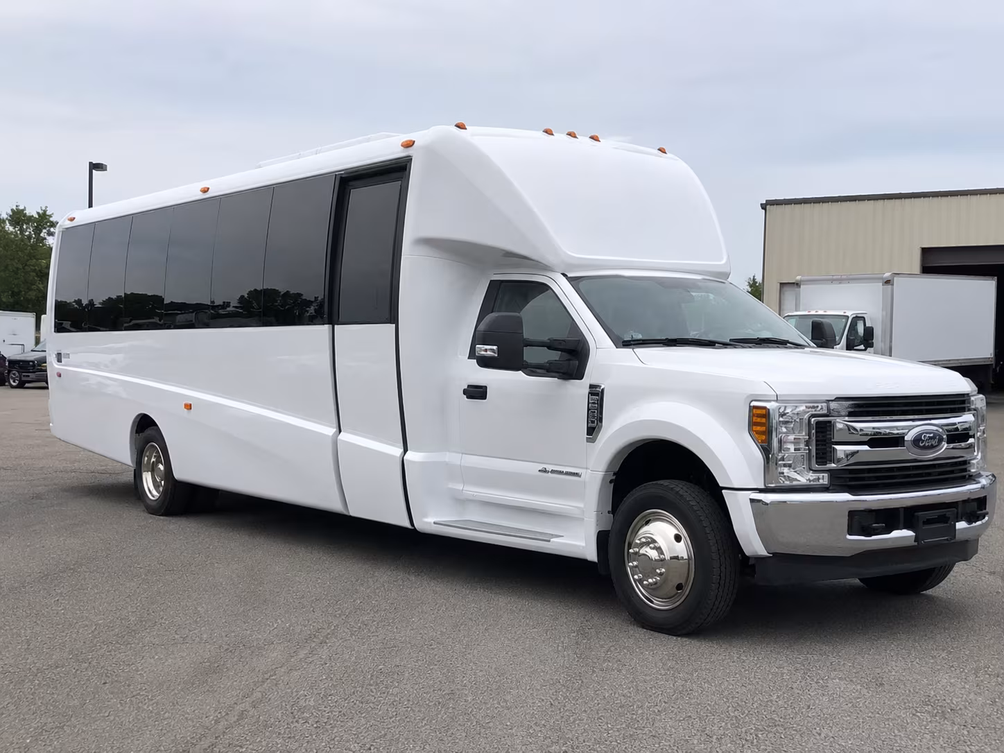 Garland Wedding Transportation & Shuttle Service